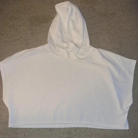 Cut the Frills White Cropped workout hoodie - size S/M.      R - Picture 1 of 3